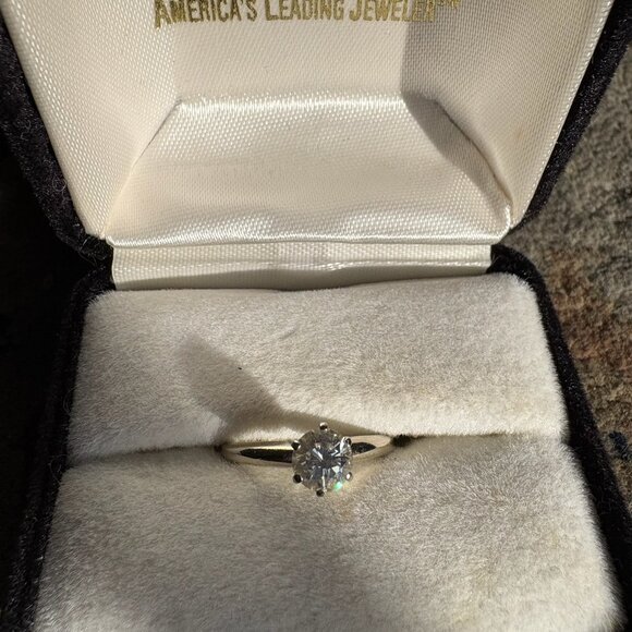 .60 CTW Exquisite cut natural diamond solitaire engagement ring size 7